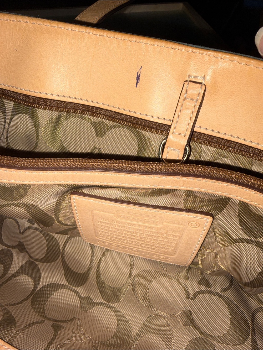 Coach Limited Edition Suede Large Wave Multicolor Gallery Tote. Great Condition - Picture 11 of 14